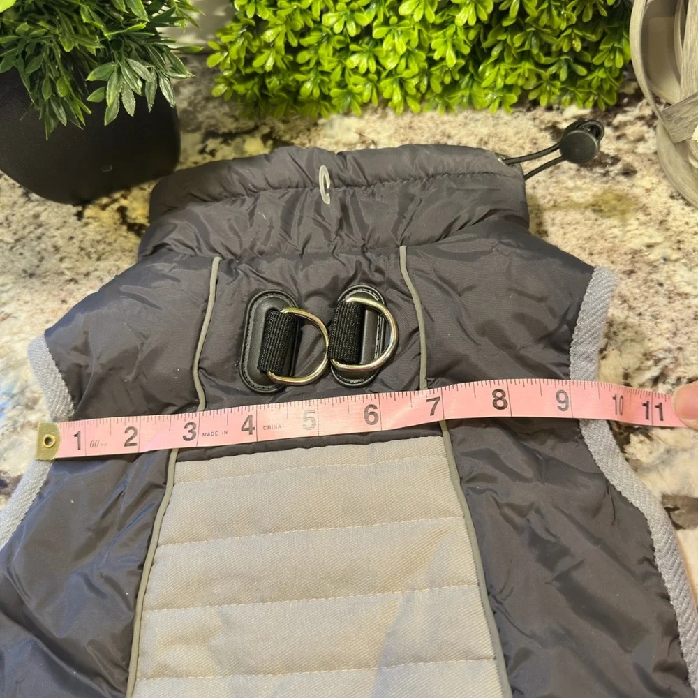 Dog Coat NWOT‎ Size Medium